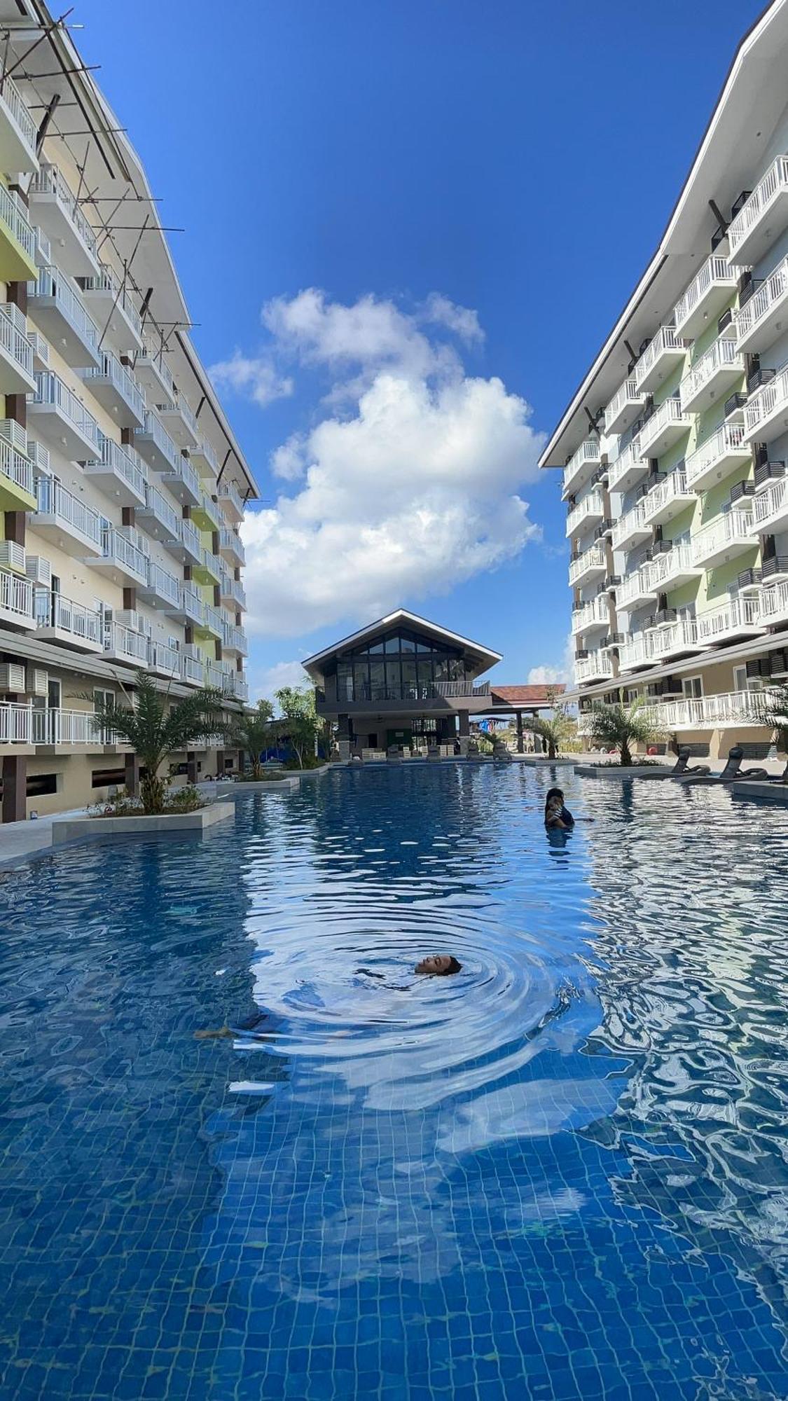 Seaview Amani Grand Resort Residences 3-5Mins From Airport Isla de Mactán Exterior foto